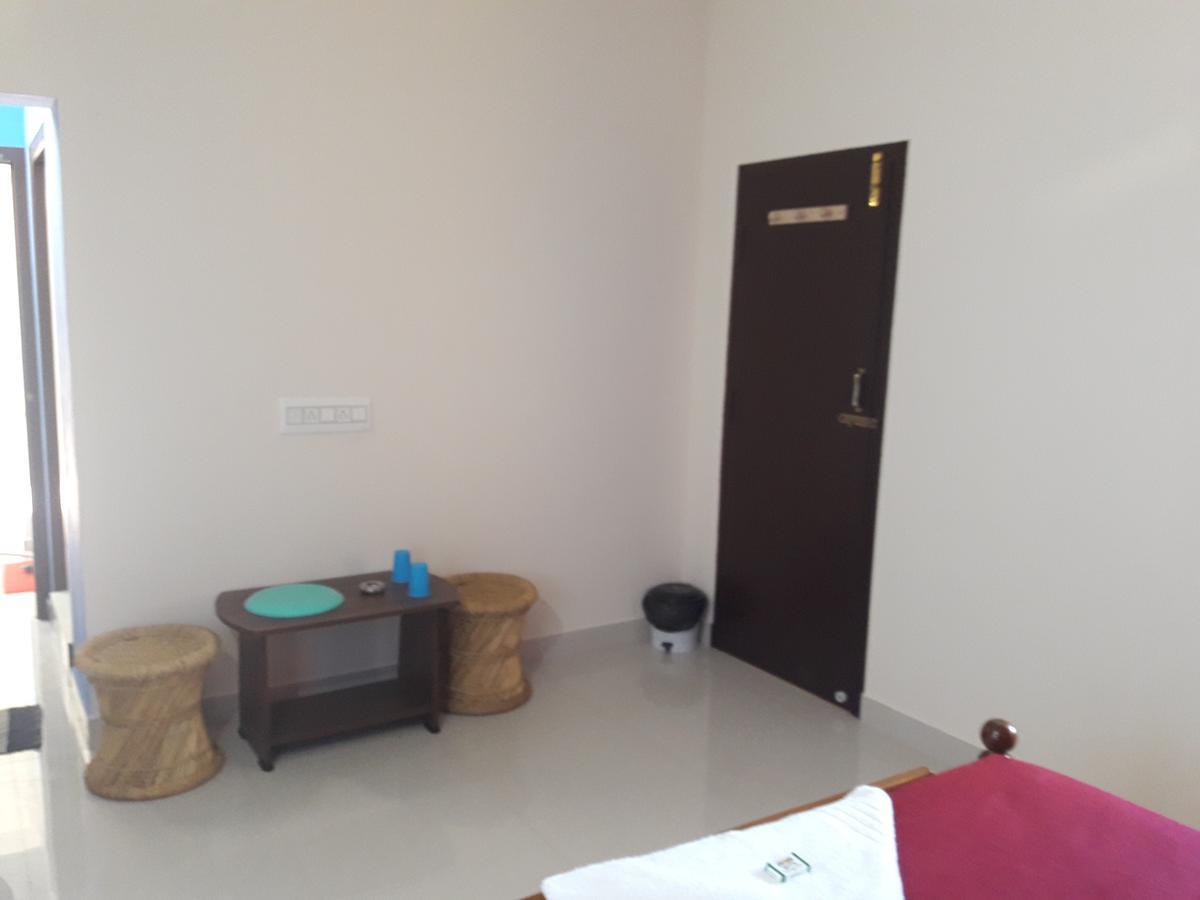 Squirrel Nest Guest House Mamallapuram Esterno foto